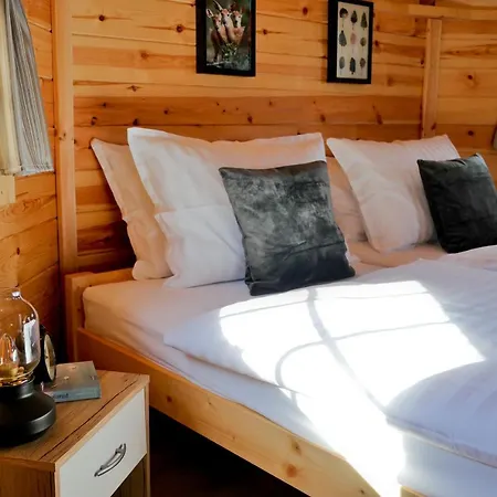 Glamping Izletiste Banovac Hotel Gornje Komarevo Exterior photo