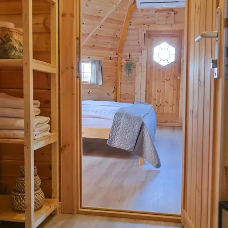 Glamping Izletiste Banovac Hotel Gornje Komarevo Exterior photo