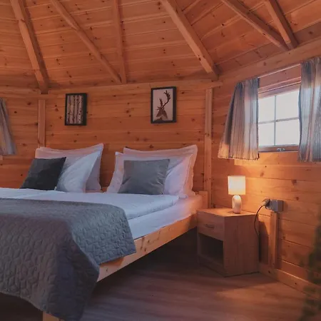 Glamping Izletiste Banovac Hotel Gornje Komarevo Exterior photo
