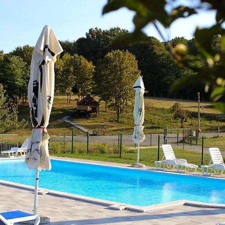 Glamping Izletiste Banovac Hotel Gornje Komarevo Exterior photo