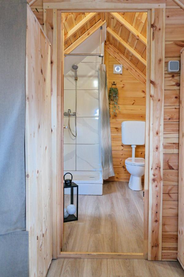 Glamping Izletiste Banovac Campingplatz Gornje Komarevo